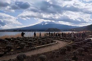 南京头排苏酒队官博晒对阵山西汾酒队预热海报：酒逢对手